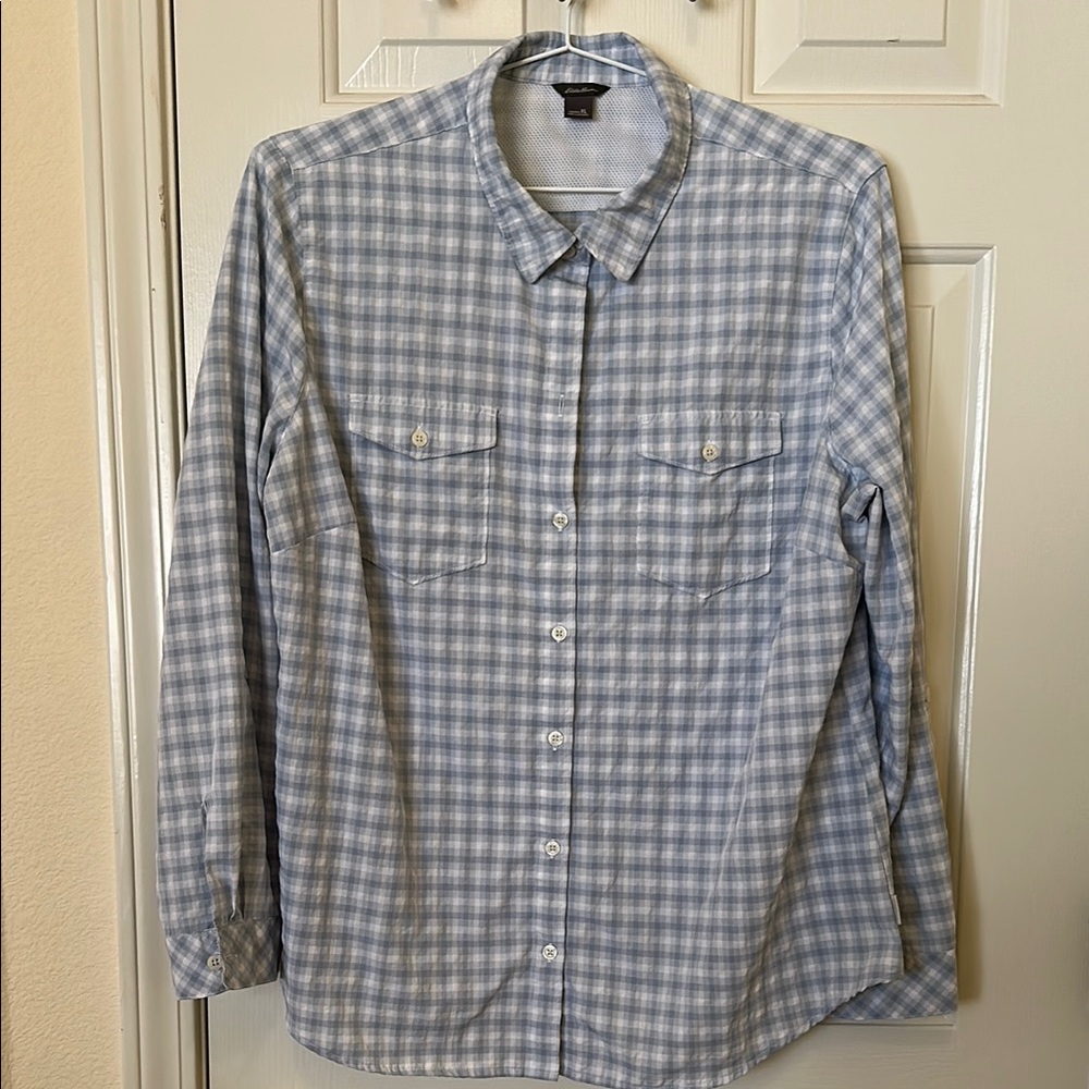 COLUMBIA SPORTSWEAR Women’s Blue Checkered button down Shirt. Size XL